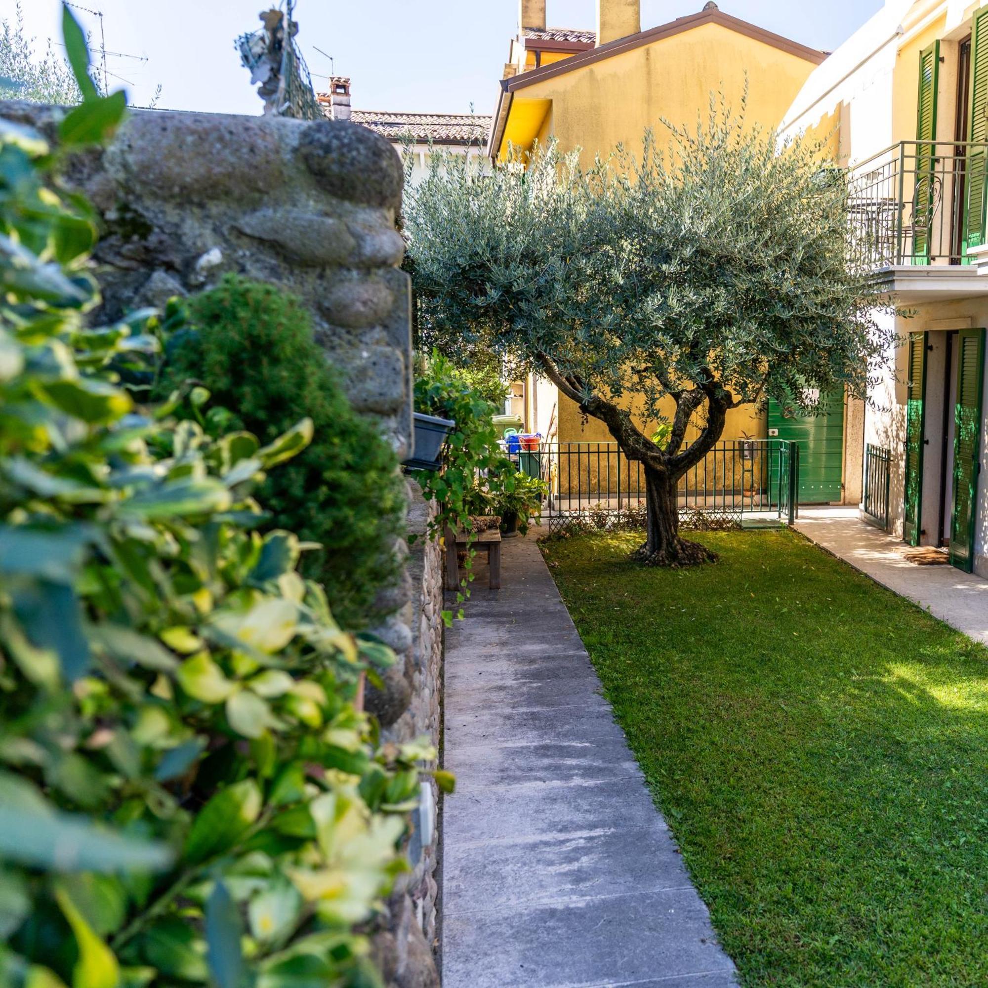 A Casa di Tom SantʼAmbrogio di Valpolicella Exterior foto